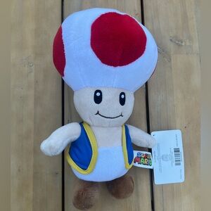 NWT Nintendo Super Mario 7” Toad Plush Stuffed Animal